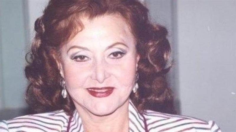الفنانة ليلى طاهر