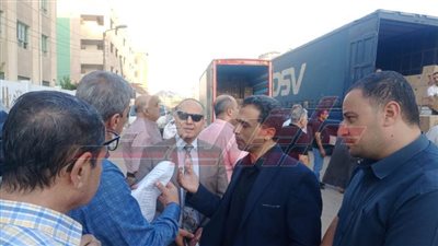 استلام 20 ألفًا و500 تابلت لتوزيعها على طلاب الصف الأول الثانوي