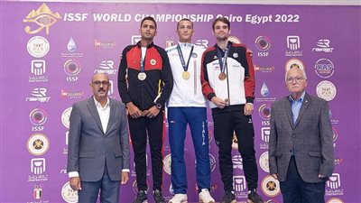 ياسين زكريا يحرز الميدالية الفضية في منافسات التارجت سبرنت ببطولة العالم للرماية 