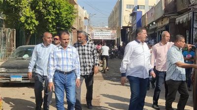 رصف الشوارع ورفع الإشغالات والتعديات على الطريق العام بأهناسيا 