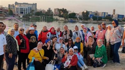 فوج سياحي من 40 عضوًا من نادي الشمس في زيارة لبنى سويف