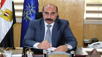 محافظ أسوان يوجه بتكثيف الجهود للانتهاء من أعمال التطوير والتجميل بالمحافظة