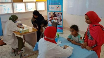 الكشف على 3498 مواطنا ضمن قافلة طبية مجانية بمركزى 