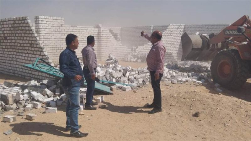 إزالة 17حالة تعدي