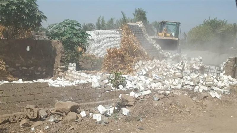 ازالة التعديات ببنى