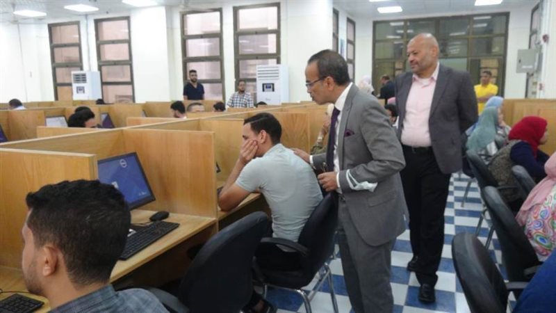 الاختبارات الإلكترونية