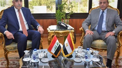 وزير الطيران يلتقى السفير العراقى بالقاهرة لبحث التعاون المشترك فى مجال النقل الجوى