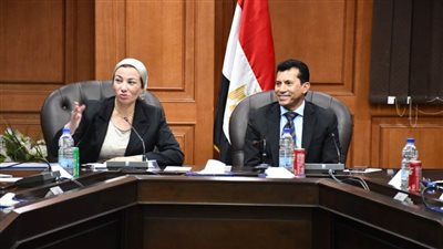 وزيرا الشباب والبيئة يتابعان استعدادات مصر لاستضافة قمة المناخ COP27