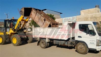 حملات نظافة وإزالة إشغالات ورصف طرق بمدن كفر الشيخ