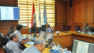 الدسوقي: يستعرض تقارير الأنشطة المجتمعية بجامعة كفر الشيخ