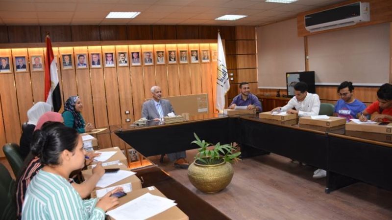 جامعة أسيوط تستقبل