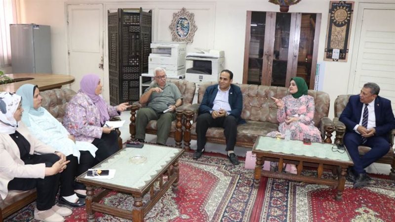 التنسيق بين كلية