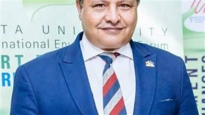 السفير مصطفي الشربيني يفوز بجائزة 