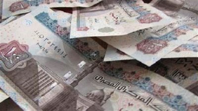 تفاصيل القبض على متهمين يروجون لعملات مقلدة على مواقع التواصل الاجتماعي