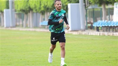 حسن علي يبدأ برنامجه التأهيلي من أجل العودة للمشاركة مع المصري بمباراته أمام بيراميدز