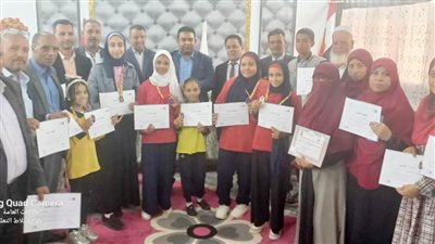 وكيل وزارة التعليم يكرم الفائزين بمسابقة تحدي القراءة العربي بالوادي الجديد 