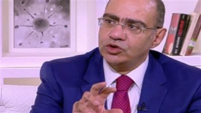  رئيس اللجنة العلمية لمكافحة كورونا: 90% من المواطنين لديهم نقص فيتامين 