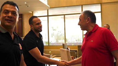 الخطيب يزور بعثة يد الأهلي المشاركة في مونديال الأندية