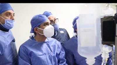 نجاح عملية شديدة الخطورة لتبديل صمام بالقسطرة لمسن بالإسماعيلية