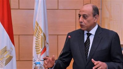 وزير الطيران يؤكد جاهزية مطار سفنكس الدولي لاستقبال الرحلات أول نوفمبر