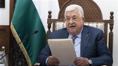 رئيس فلسطين يتسلم أوراق اعتماد السفير المصري الجديد