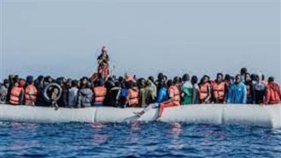    إدارة الجمارك الأمريكية: معدلات عبور المُهاجرين غير الشرعيين للحدود الجنوبية تُسجل أعلى مستوى سنوي لها