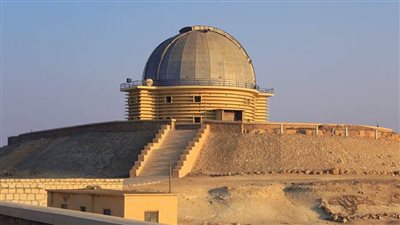 انطلاق فعاليات النسخة الثانية من المدرسة العربية المتقدمة في الفيزياء الفلكية بمرصد القطامية