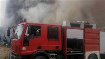 الحماية المدنية بالإسكندرية تنجح في إخماد حريق نشب بأحد العقارات