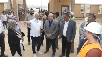 في زيارته لببا: محافظ بني سويف يتفقد مشروعات حياة كريمة