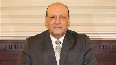 أبو العطا: القيادة السياسية أتاحت الفرصة للجميع لوضع رؤية واضحة المعالم لمستقبل الاقتصاد