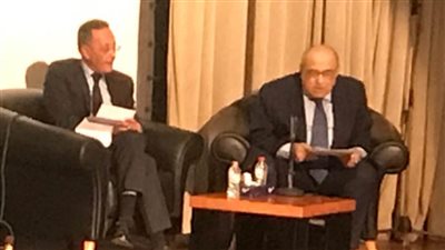 مصطفى الففي يلقي محاضرة بمتحف الحضارة