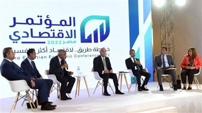 رئيس الوزراء يؤكد أهمية وجود آلية تمويل تمكن الأسر المتوسطة من الحصول على الوحدات بنظام سداد مطول 