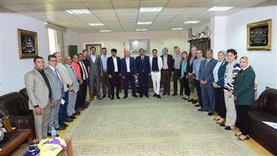 لتعزيز التعاون العلمي والبحثى جامعة سوهاج تستقبل وفدًا هولنديًا بمختلف التخصصات العلمية