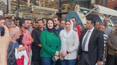 هتافات عمال كفر الدوار 