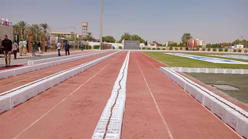 اطول سلسلة تمور في