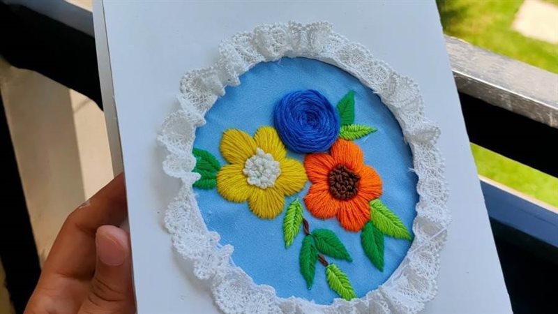 تعلم التطريز في قصر