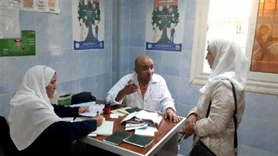 العمل بمنظومة العيادات المسائية للتأمين الصحي ببني سويف