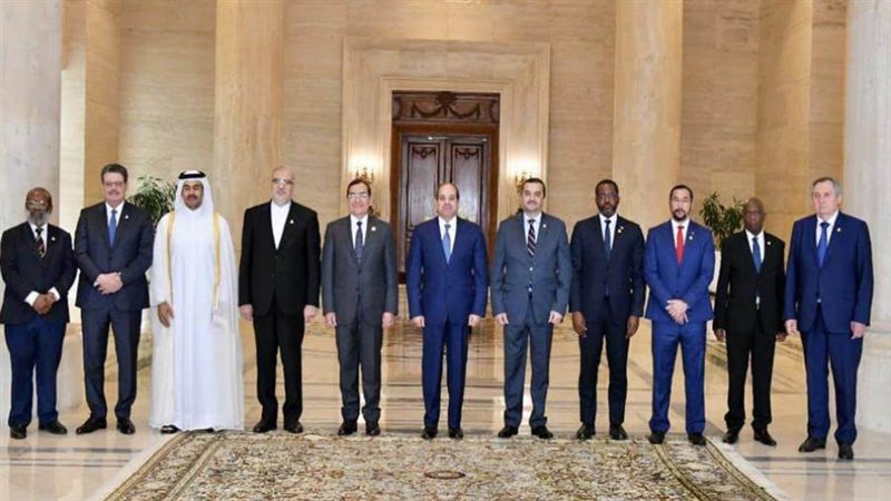 صورة تذكارية للرئيس