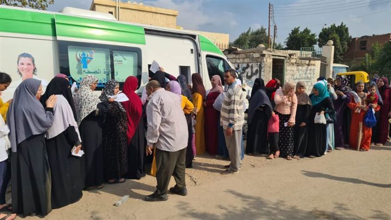 الكشف على 1940 مواطنا