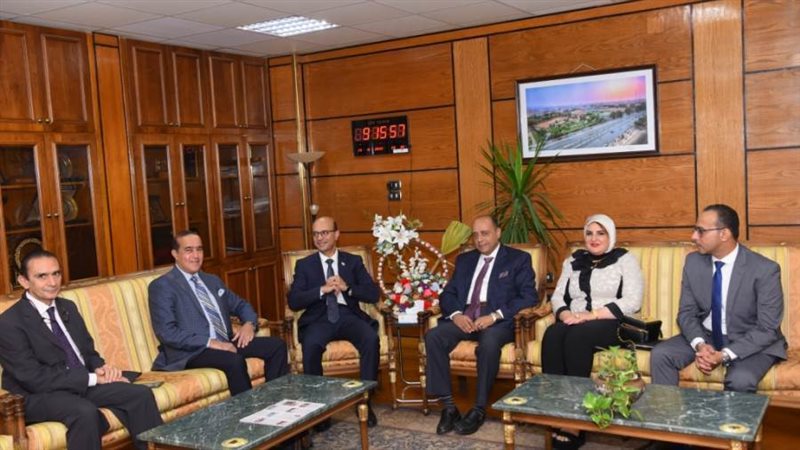 جامعة أسيوط تجدد