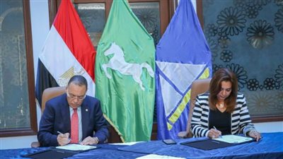 محافظا الشرقية ودمياط يوقعان بروتوكول تعاون لنقل تجربة مدن التعلم مدى الحياة  