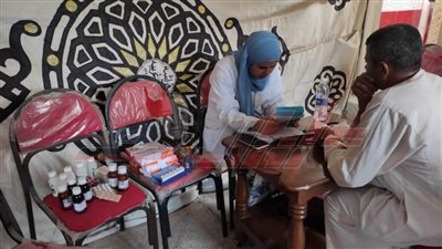 فحص 230 حالة فى قافلة مستقبل وطن الطبية بكفر الشيخ 