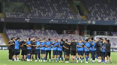 الأهلي والزمالك يختتمان استعدادات لقاء السوبر 