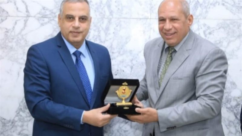 جانب من التكريم