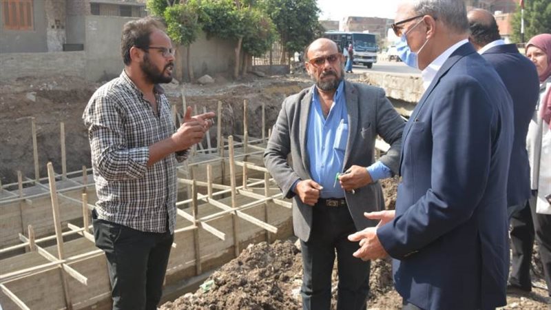 تفقد الأعمال