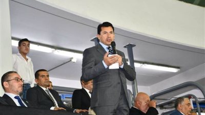 وزير الشباب والرياضة يفتتح بطولة إفريقيا لرفع الأثقال