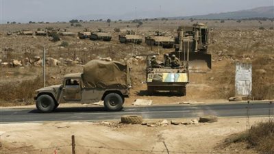 إصابة معتقلين فلسطينيين اثنين و٣ جنود احتلال إثر انقلاب سيارة عسكرية