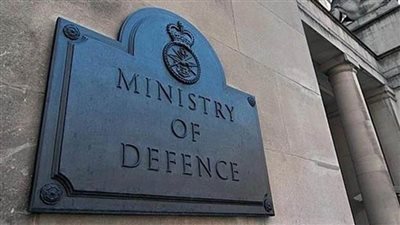 الدفاع البريطانية تندد بالاتهامات الروسية بشأن 