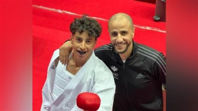 لاعب المنتخب الأردني للكاراتيه وليد قطامش يفوز بفضية بطولة العالم