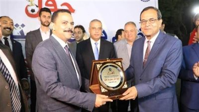 أشرف رشاد يشهد نهائي دوري مستقبل وطن لكرة القدم في سوهاج بحضور المحافظ